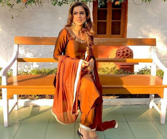 निया शर्मा की इन तस्वीरों को देखकर फैंस हुए दीवाने, आपने देखी क्या?  